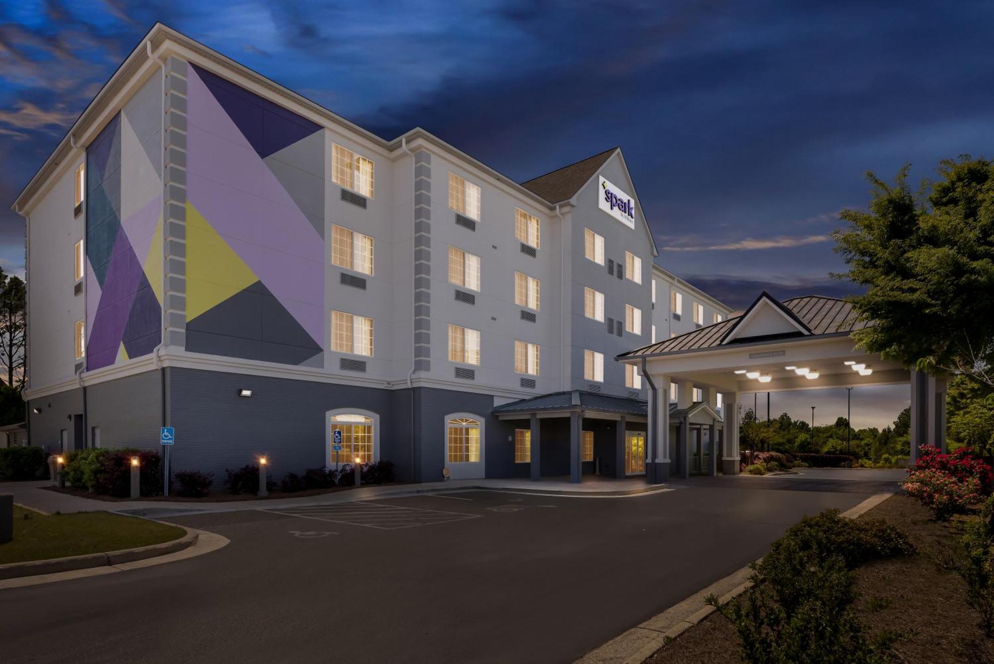 Spark By Hilton Homewood Бирмингем Экстерьер фото