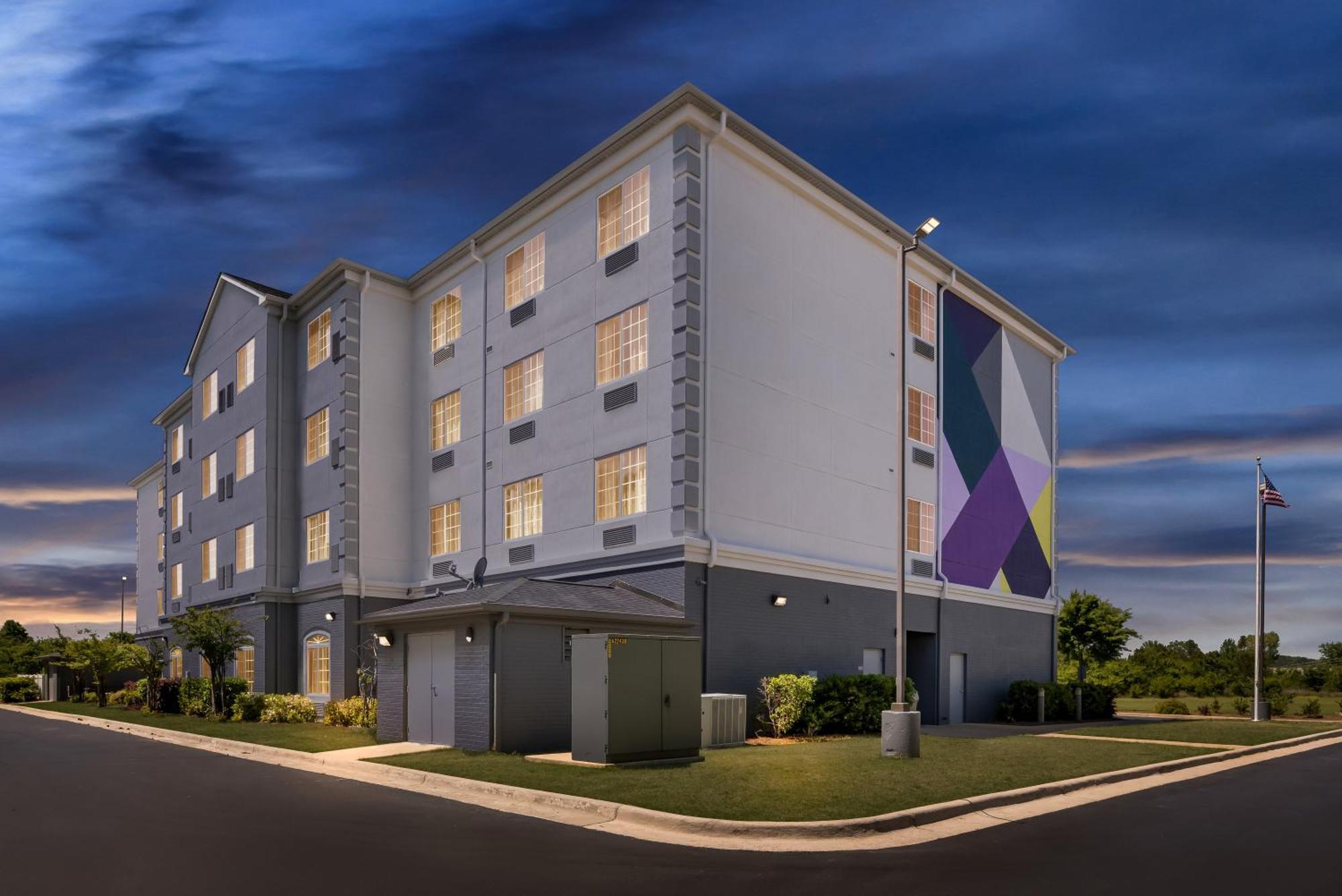 Spark By Hilton Homewood Бирмингем Экстерьер фото